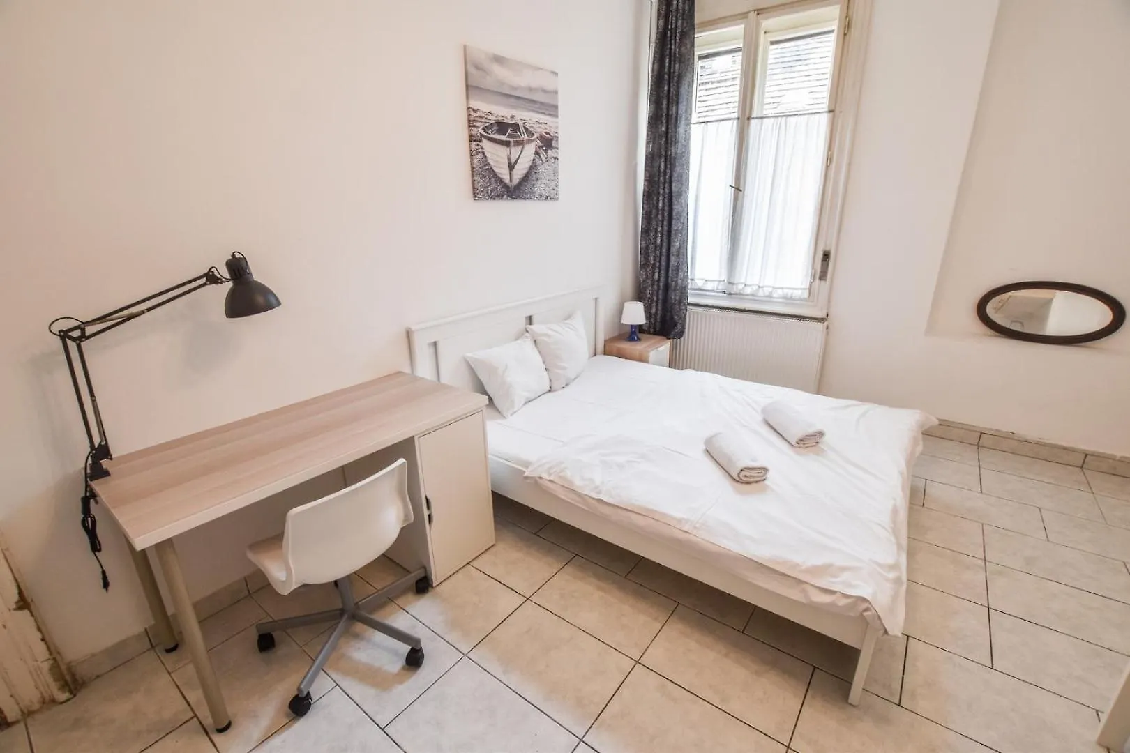 Cityscape Budget Apartments Kalvin Budapest